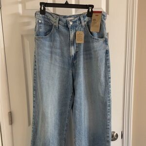 Levi's Cinch Baggy Jeans